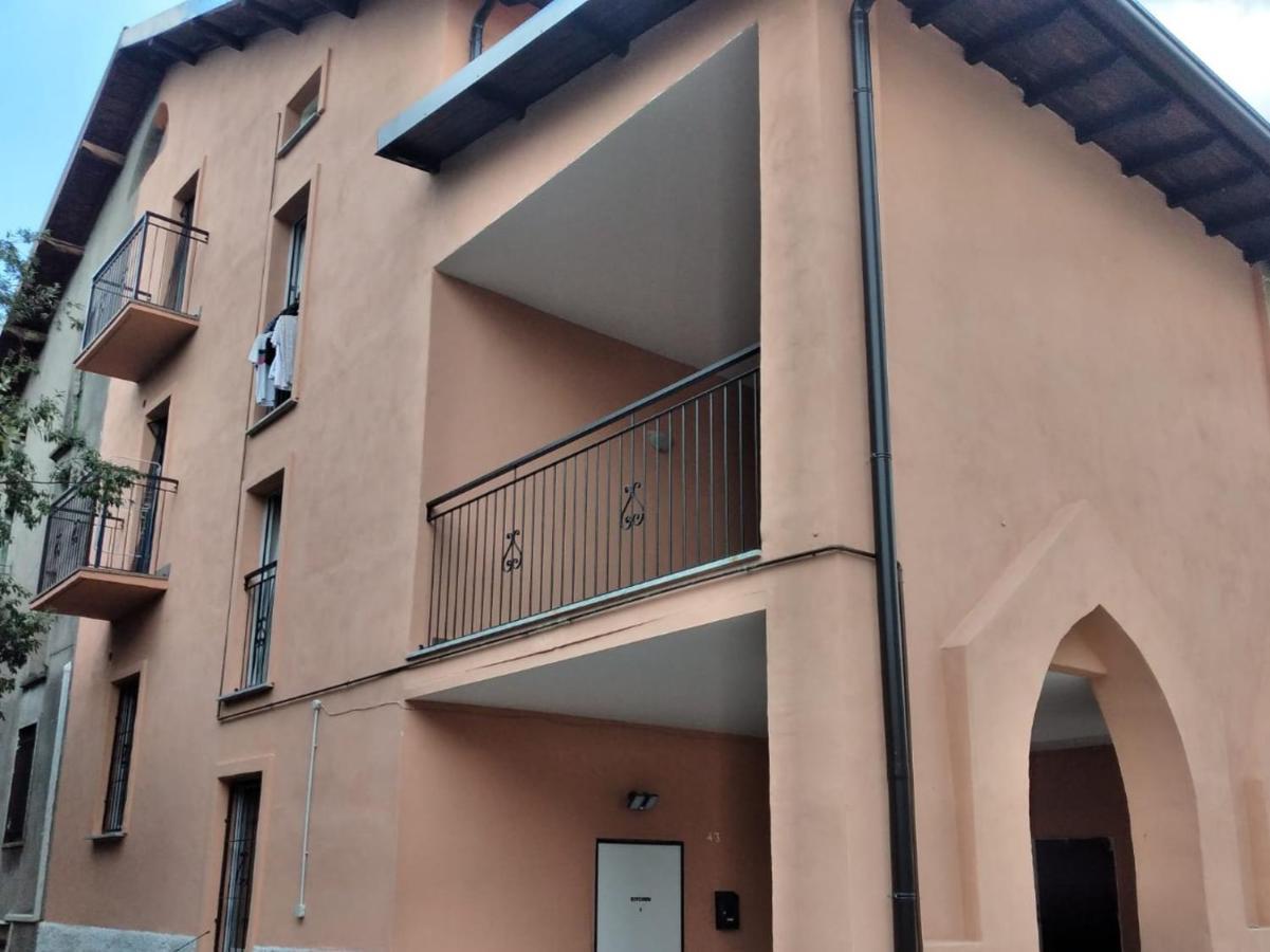 Curti Granda Hotel Rescaldina Exterior photo