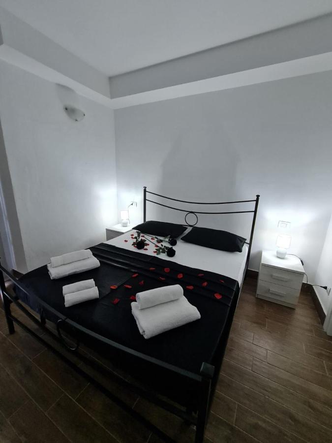 Curti Granda Hotel Rescaldina Exterior photo