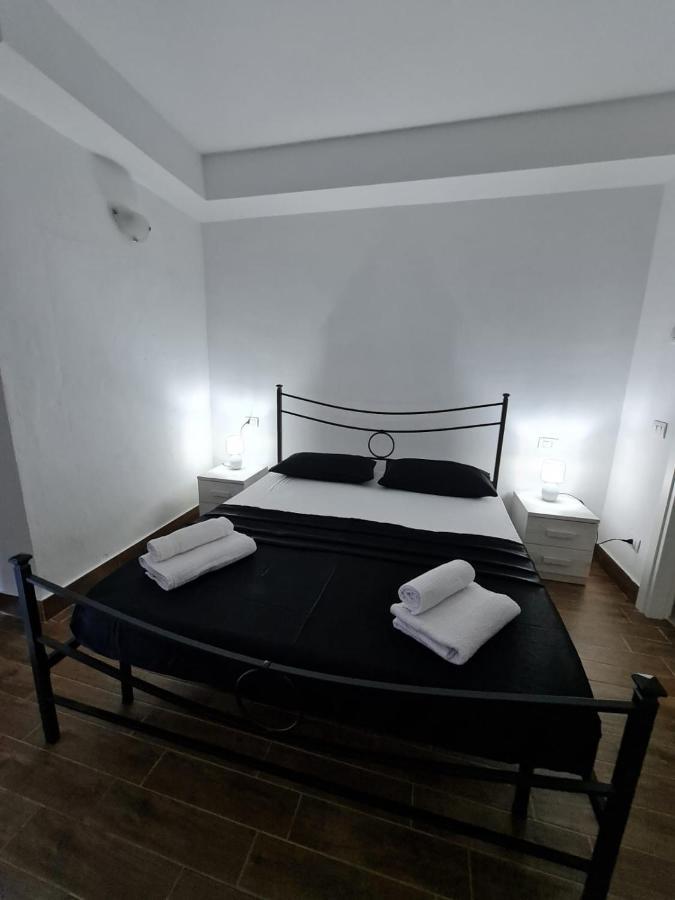 Curti Granda Hotel Rescaldina Exterior photo